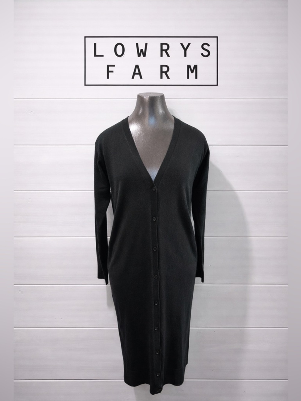 LOWRYS FARM – Black Button-Down Cardigan Dress (M)